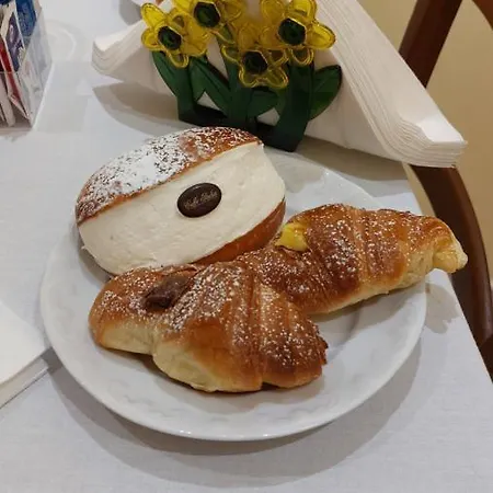 住宿加早餐酒店 盖亚的房间早餐加住宿旅馆 罗马