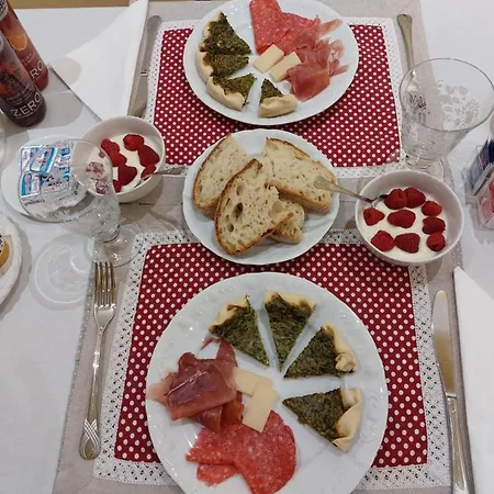 Gaia's 4* Roma